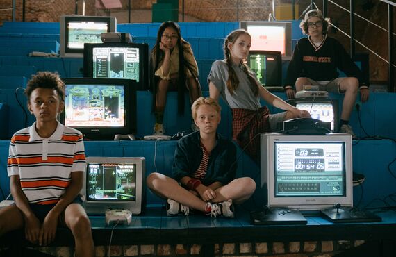 かっこいい採用動画作ります | 大阪の映像・楽曲・デザイン制作会社・TECH MUSIC WORKS合同会社 